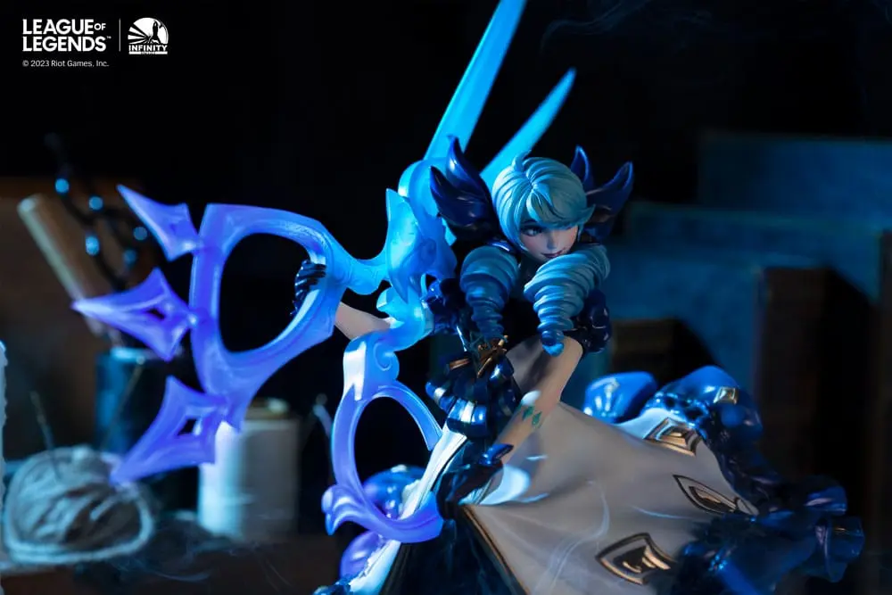 League of Legends Statue 1/6 The Hallowed Seamstress - Gwen 39 cm product photo
