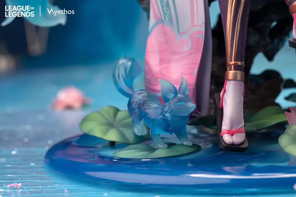 League of Legends PVC Statue 1/7 Spirit Blossom Ahri 27 cm product photo