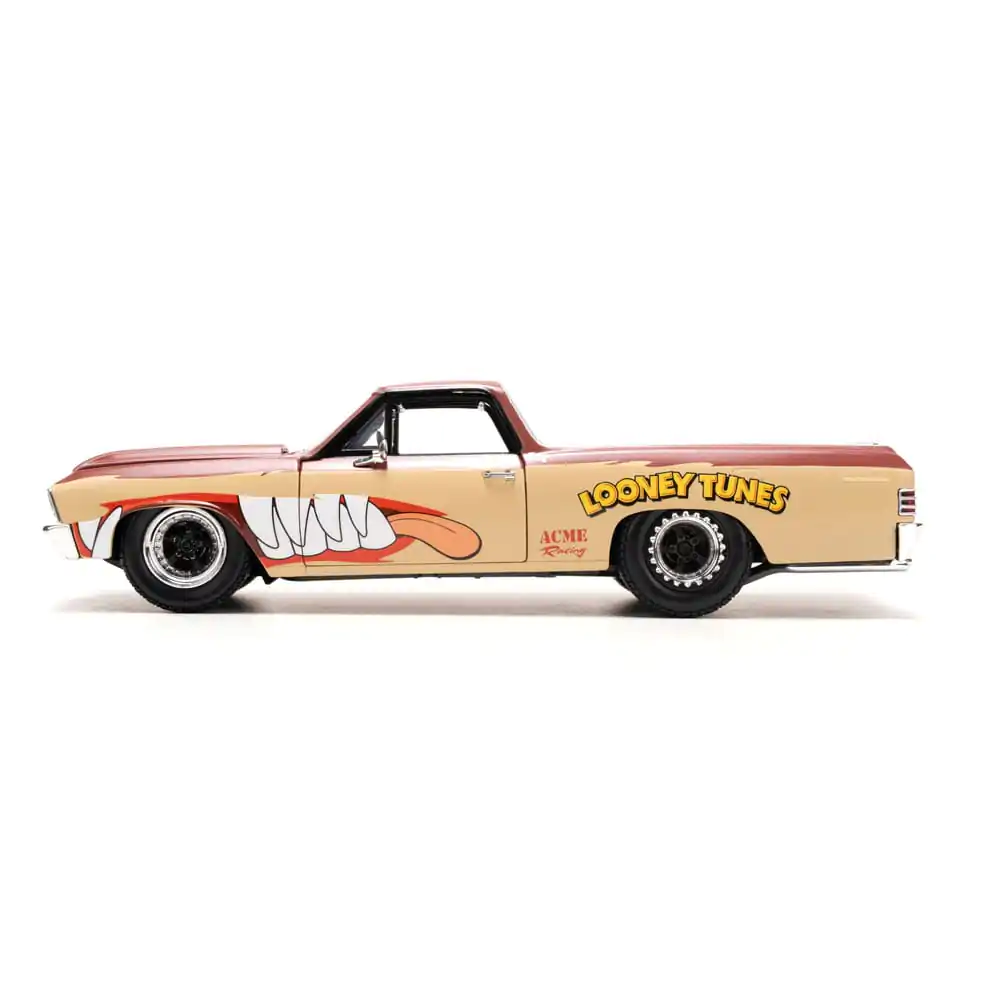 Looney Tunes Diecast Model 1/24 Chevy El Camino product photo