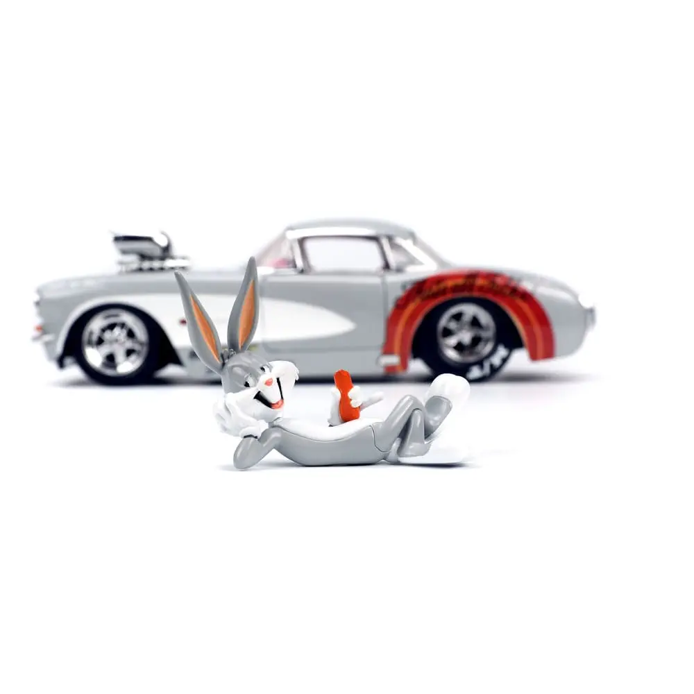 Looney Tunes Hollywood Rides Diecast Model 1/24 1957 Chevrolet Corvette with Bugs Bunny Figur product photo