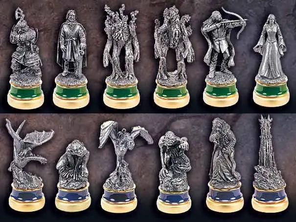 Lord of the Rings Chess Pieces The Two Towers Character Package product photo