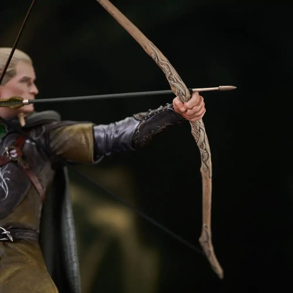 Lord of the Rings Deluxe Gallery PVC Statue Legolas 25 cm termékfotó