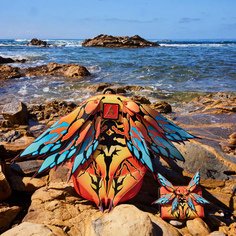 Loungefly Disney Avatar 2 Taruk backpack 33cm product photo