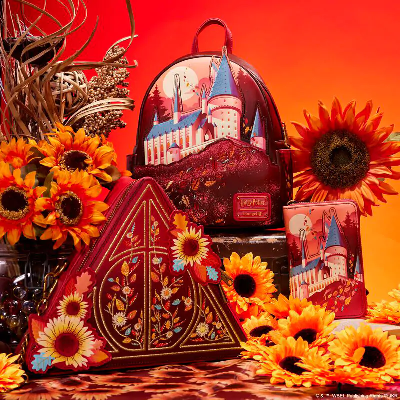 Loungefly Harry Potter Hogwarts Fall Leaves backpack 26cm product photo