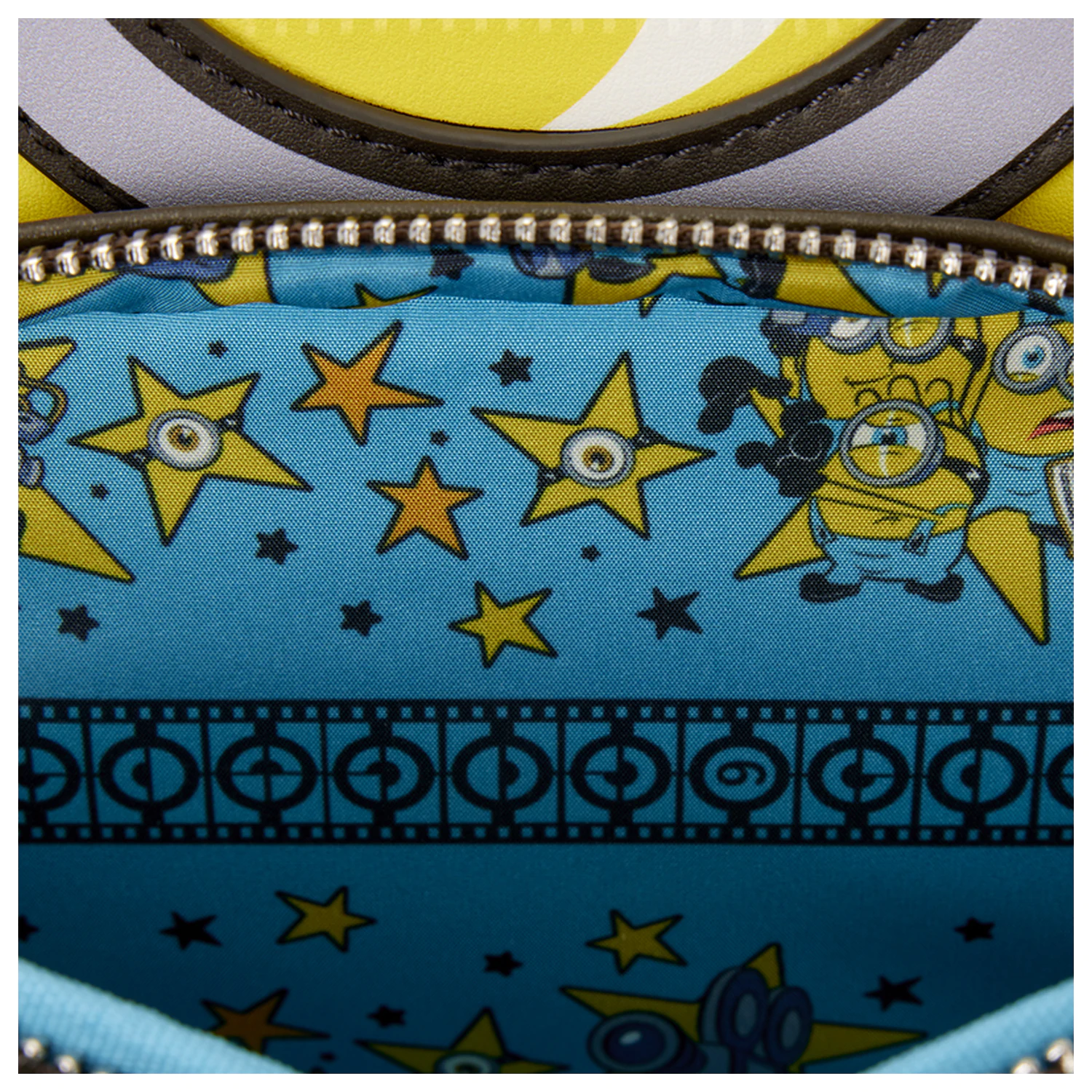 Loungefly Universal Minions 3 backpack 26cm product photo
