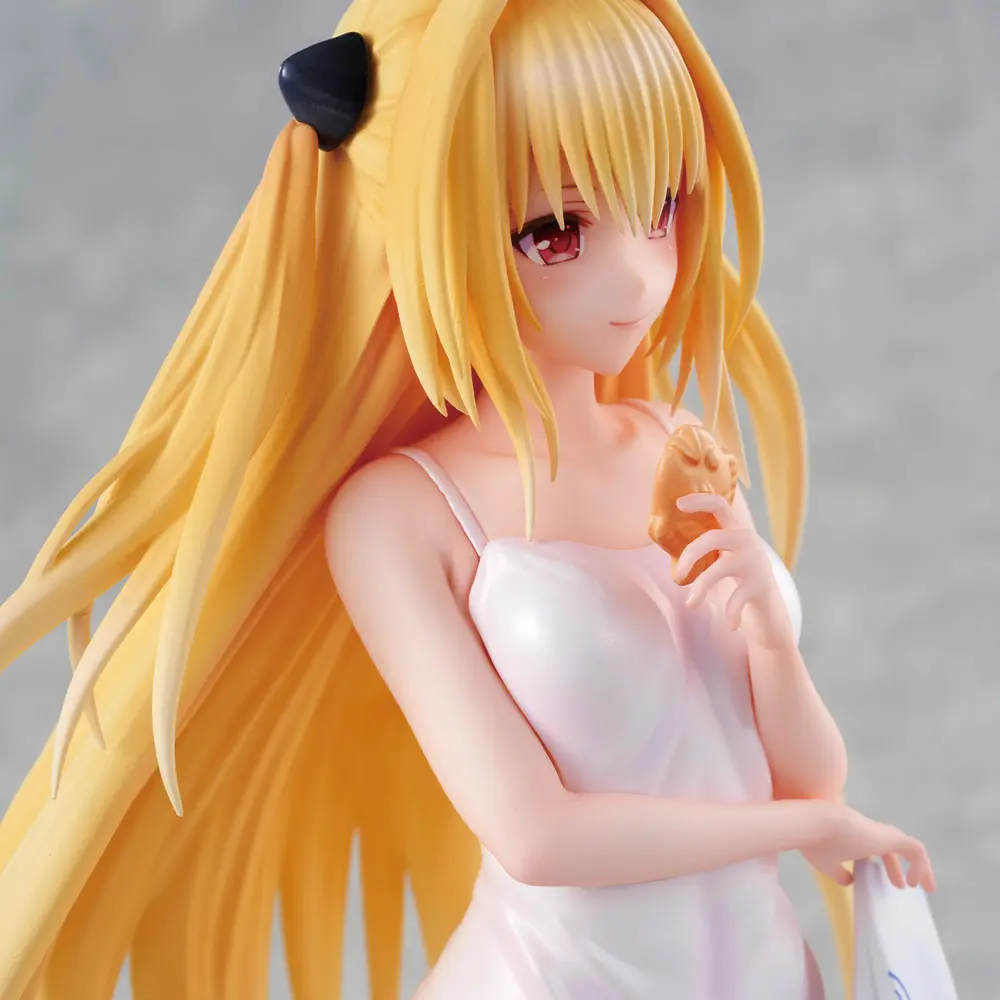 Love Trouble PVC 1/6 Statue Golden Darkness (Yami) 26 cm termékfotó