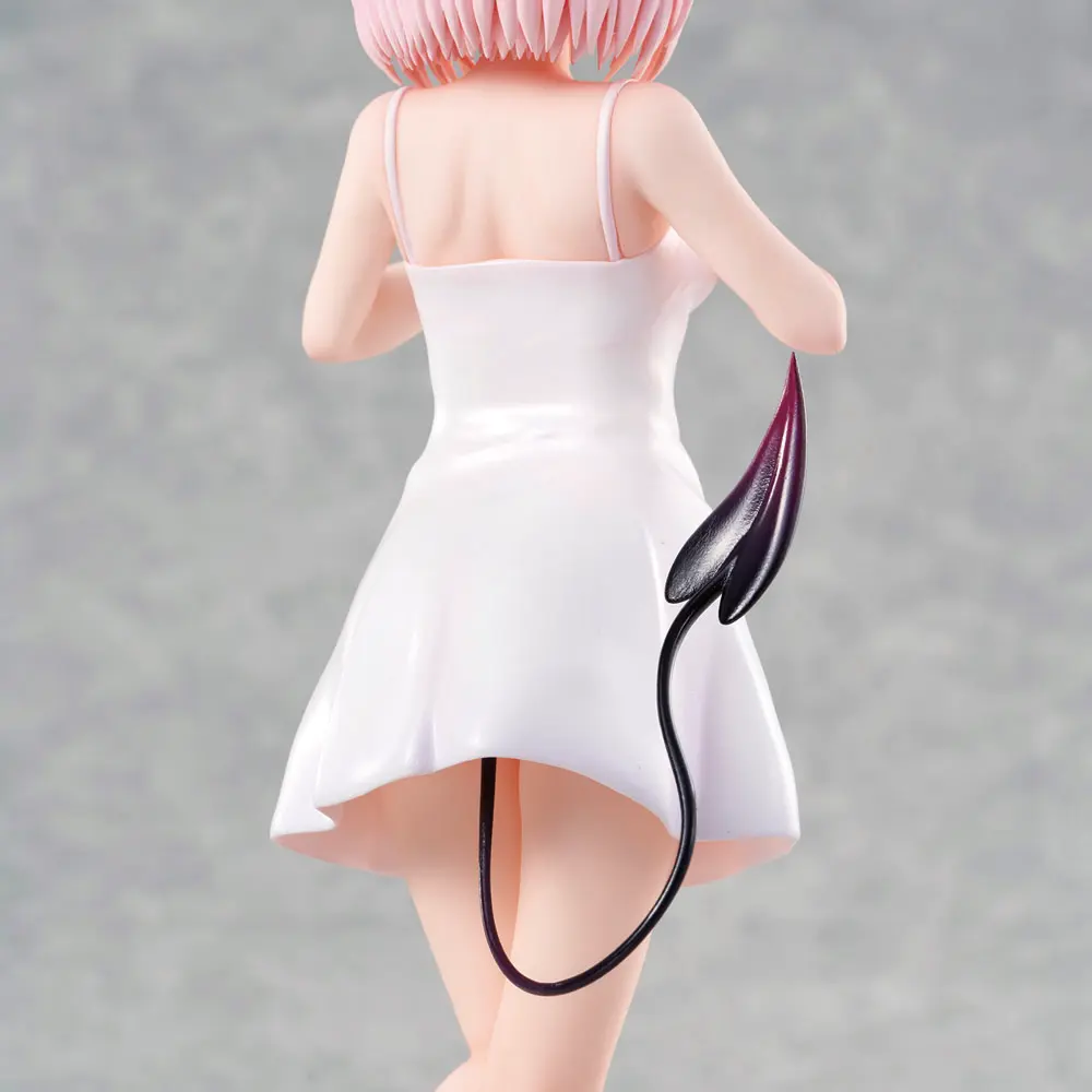 Love Trouble PVC 1/6 Statue Momo Velia Deviluke 26 cm termékfotó