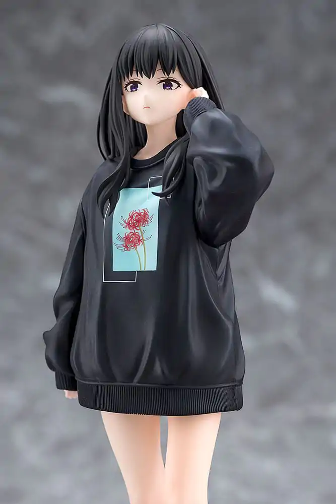 Lycoris Recoil PVC Statue 1/7 Takina Inoue: Oversized Sweatshirt Ver. 25 cm product photo