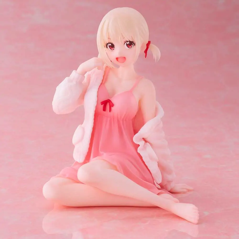 Lycoris Recoil Chisato Nishikigi Roomwear Desktop figure 18cm termékfotó