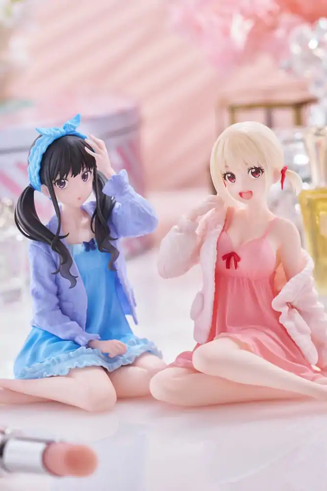 Lycoris Recoil PVC Statue Desktop Cute Figure Chisato Nishikigi Roomwear Ver. 13 cm product photo