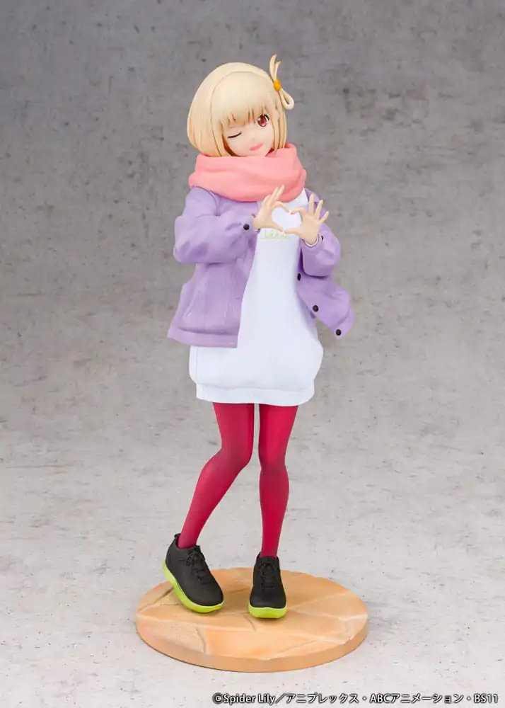 Lycoris Recoil PVC Statue 1/7 Chisato Nishikigi Winter Ver. 23 cm               product photo