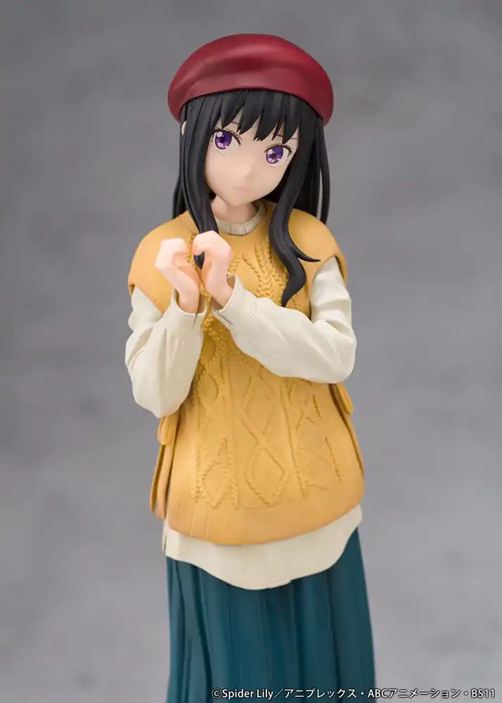 Lycoris Recoil PVC Statue 1/7 Takina Inoue Winter Ver. 23 cm              product photo