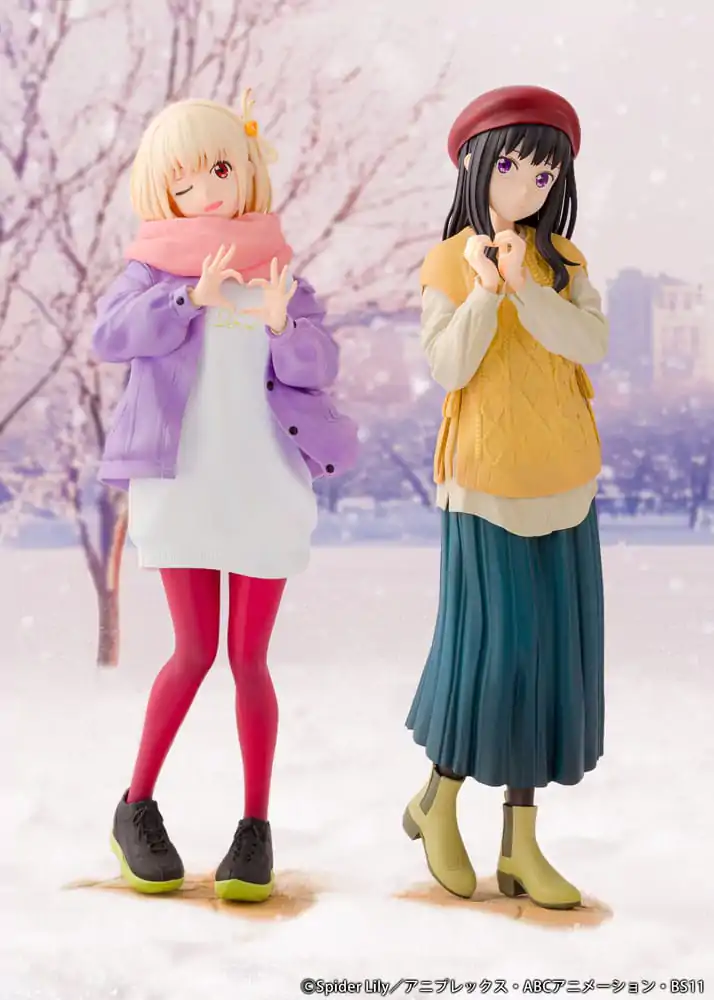 Lycoris Recoil PVC Statue 1/7 Takina Inoue Winter Ver. 23 cm              product photo