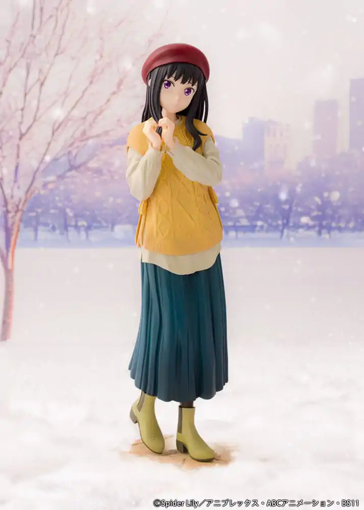 Lycoris Recoil PVC Statue 1/7 Takina Inoue Winter Ver. 23 cm              product photo