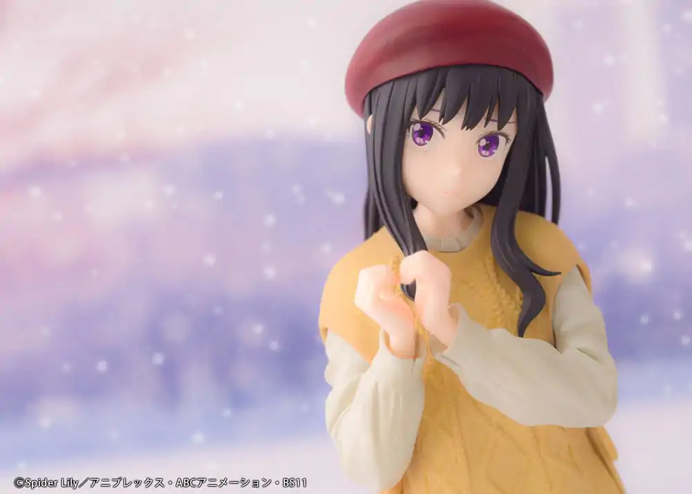 Lycoris Recoil PVC Statue 1/7 Takina Inoue Winter Ver. 23 cm              product photo