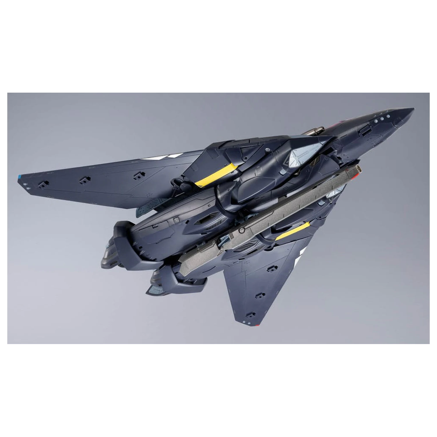 Macross 7 DX Chogokin Action Figure VF-17S Nightmare Stealthvalkyrie (Gamlin Kizaki use) 25 cm product photo