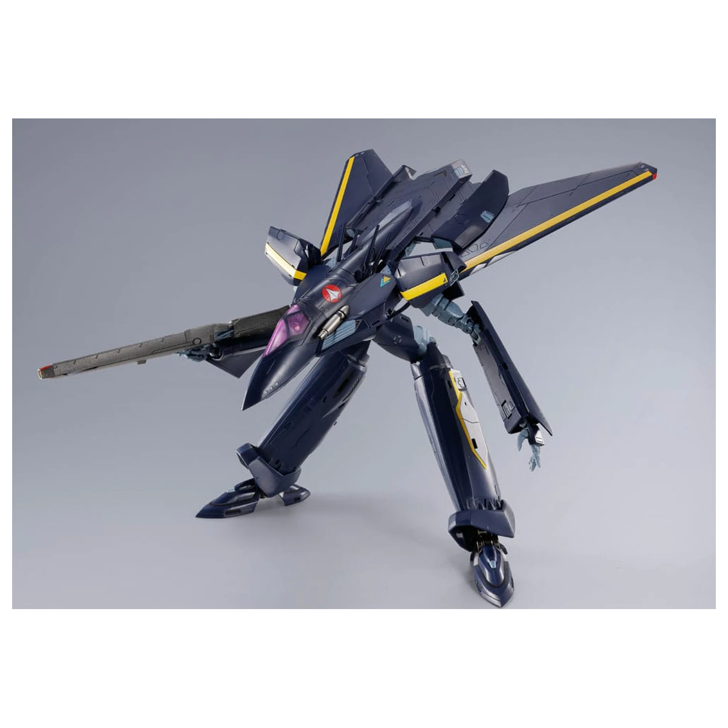 Macross 7 DX Chogokin Action Figure VF-17S Nightmare Stealthvalkyrie (Gamlin Kizaki use) 25 cm product photo