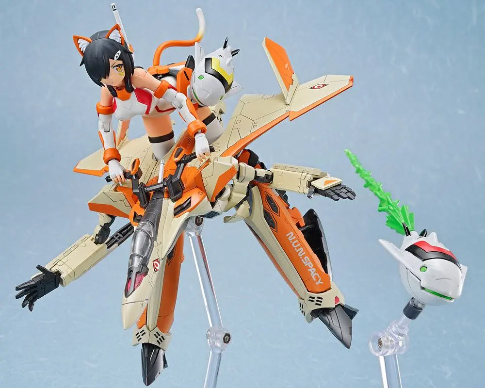 Macross Delta V.F.G. Action Figure VF-31D Skuld SP 20 cm product photo