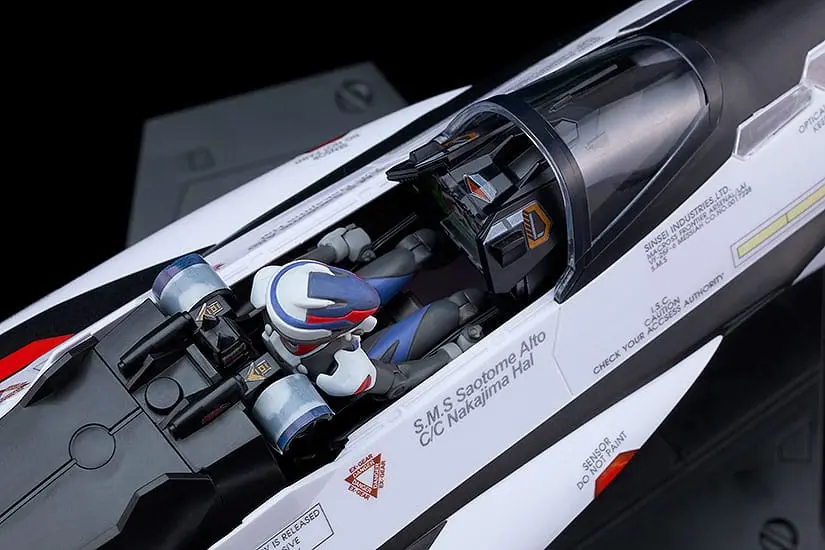 Macross Frontier Plastic Model Kit 1/20 PLAMAX MF-69 Minimum Factory Alto Saotome With VF-25F Decal Set 9 cm product photo