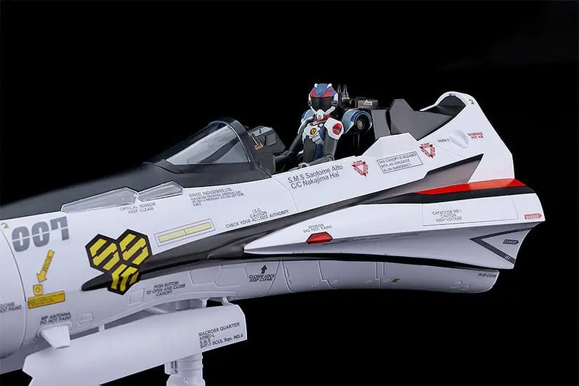Macross Frontier Plastic Model Kit 1/20 PLAMAX MF-69 Minimum Factory Alto Saotome With VF-25F Decal Set 9 cm product photo
