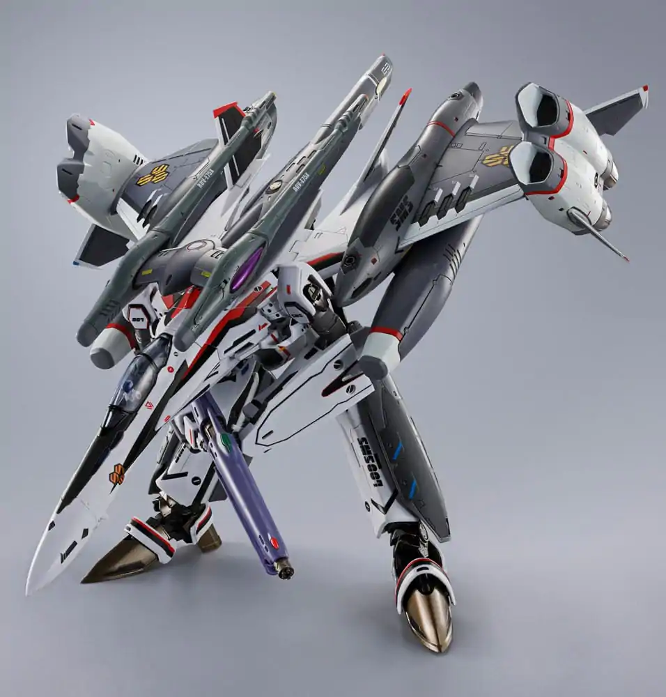 Macross Frontier DX Chogokin Action Figure Tornado Messiah Valkyrie Alto Saotome Use Revival Ver. 25 cm termékfotó