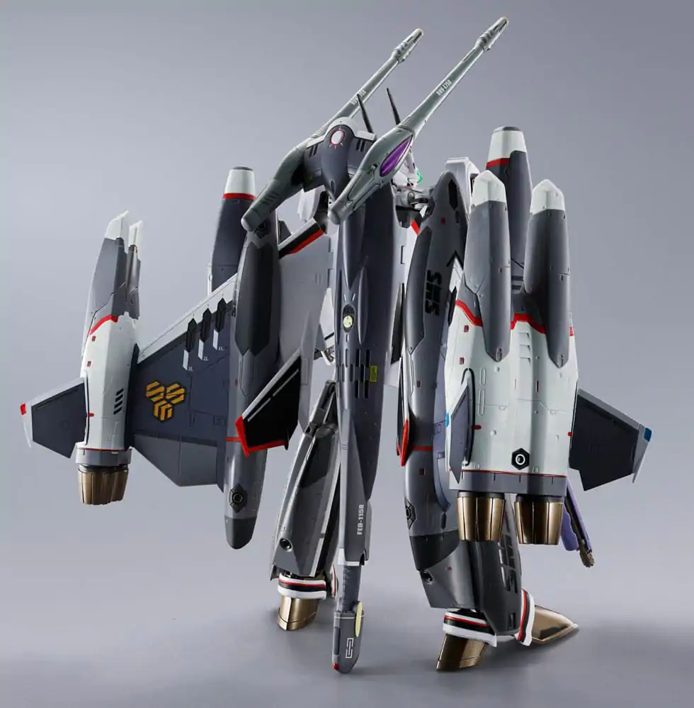 Macross Frontier DX Chogokin Action Figure Tornado Messiah Valkyrie Alto Saotome Use Revival Ver. 25 cm product photo