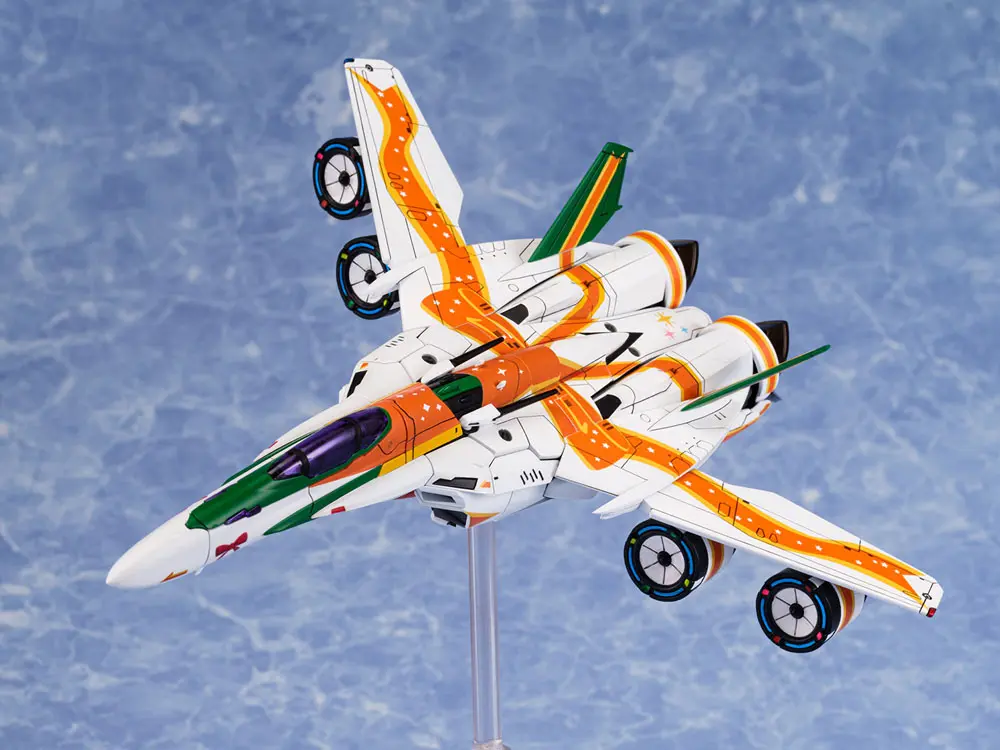 Macross Frontier Plastic Model Kit VF-25F Messiah Ranka Lee Macross 40th Anniversary 22 cm product photo