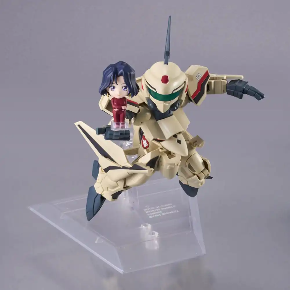 Macross Plus Tiny Session Vehicle with Action Figure YF-19 (Isamu Alva Dyson Use) with Myung Fang Love 11 cm product photo