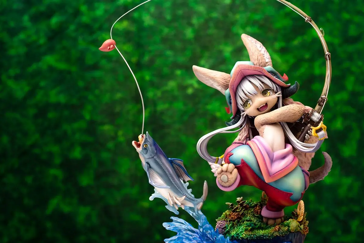 Made in Abyss PVC Statue 1/8 Nanachi Gankimasu Fishing 23 cm product photo