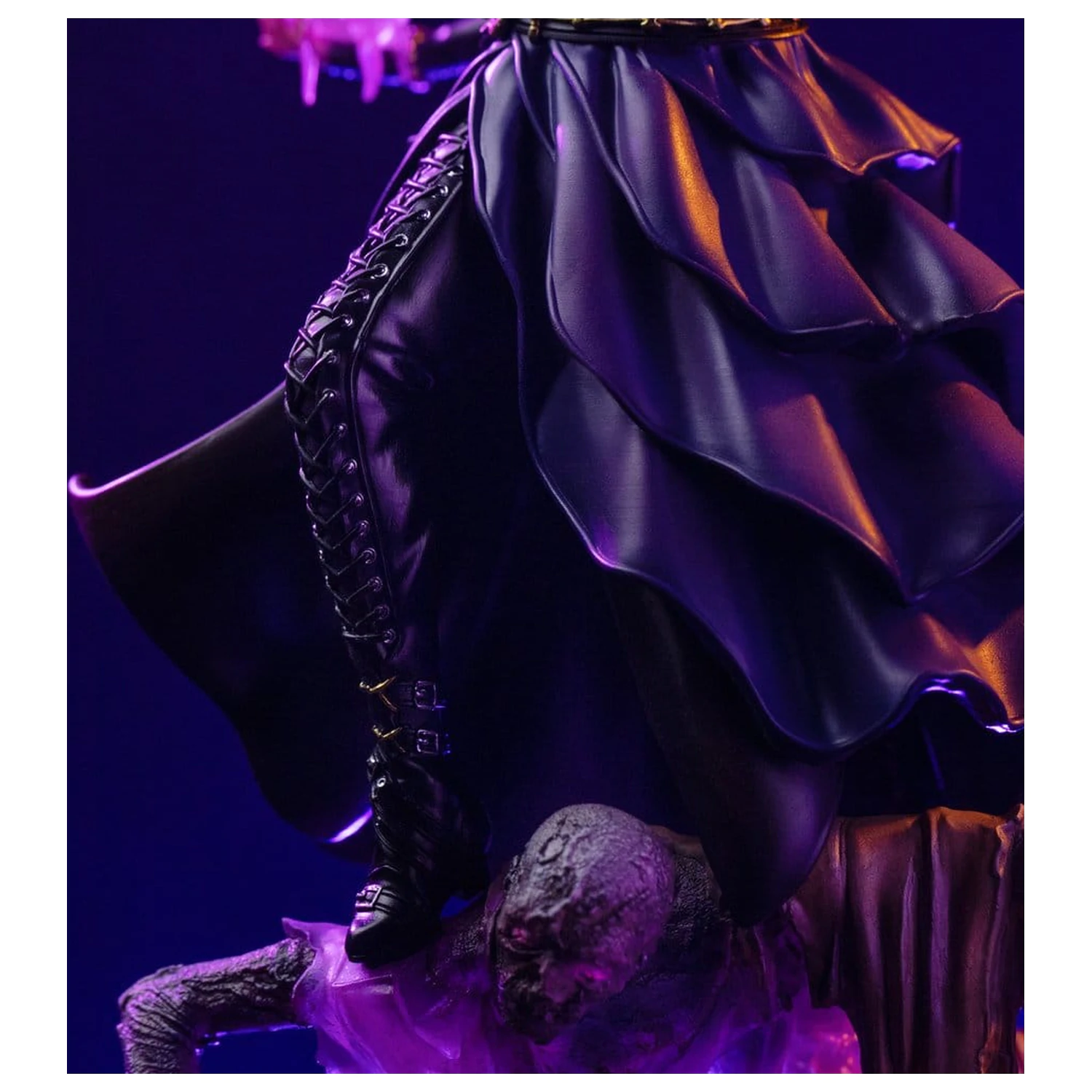 Magic: The Gathering Deluxe Art Scale Statue 1/10 Liliana Vess 31 cm product photo
