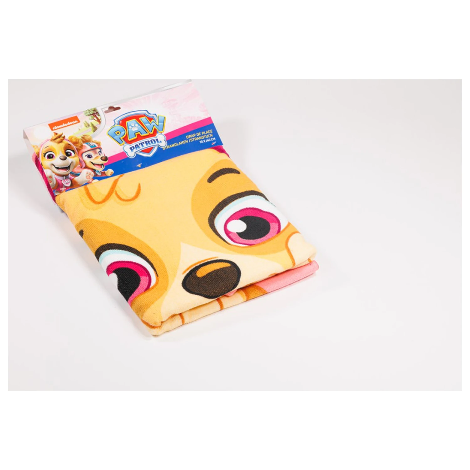 Paw Patrol Never Stop towel product photo
