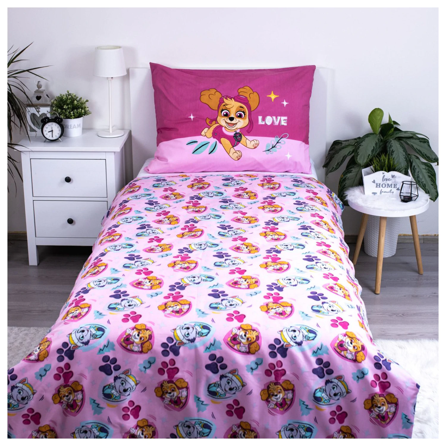 Paw Patrol Pink Love Microfiber Duvet Cover product photo