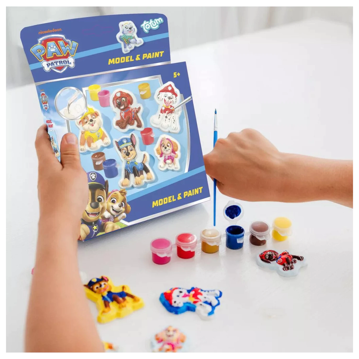 Paw Patrol Team Plaster Casting Kit product photo
