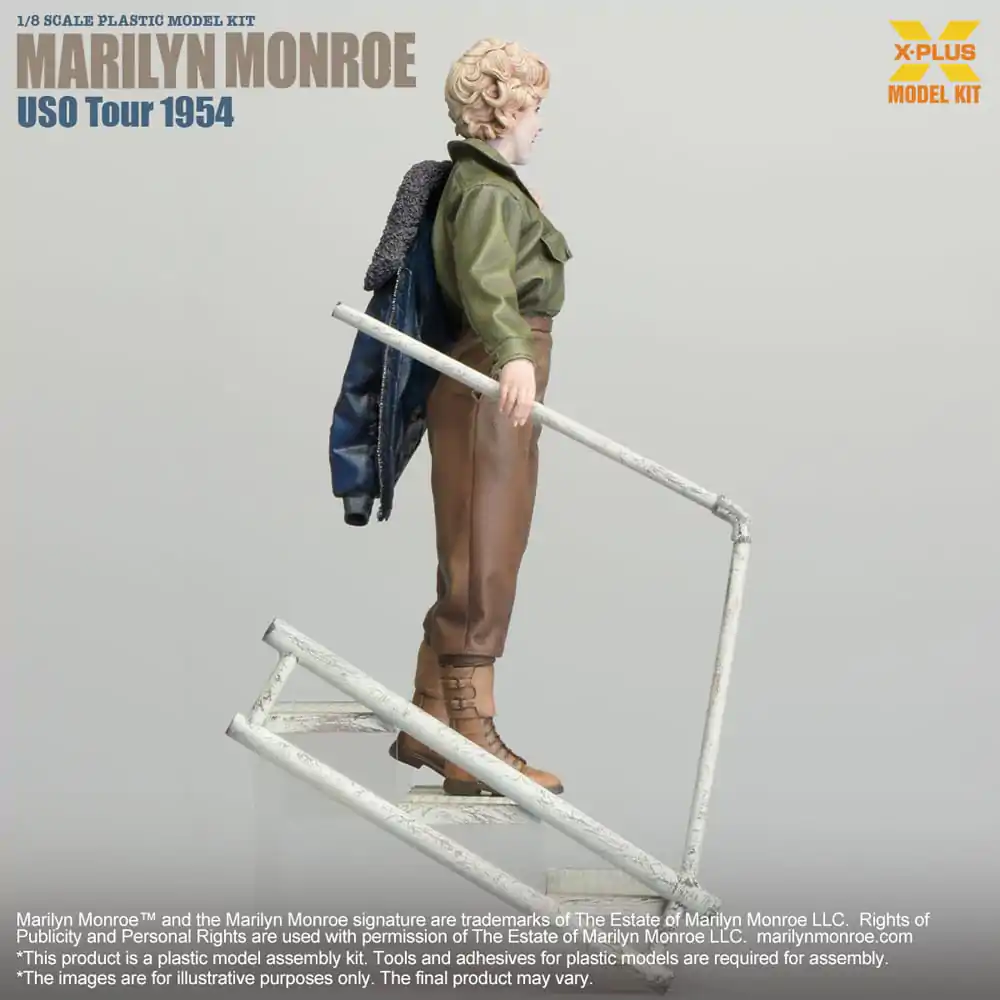 Marilyn Monroe Plastic Model Kit 1/8 USO Tour 1954 25 cm termékfotó