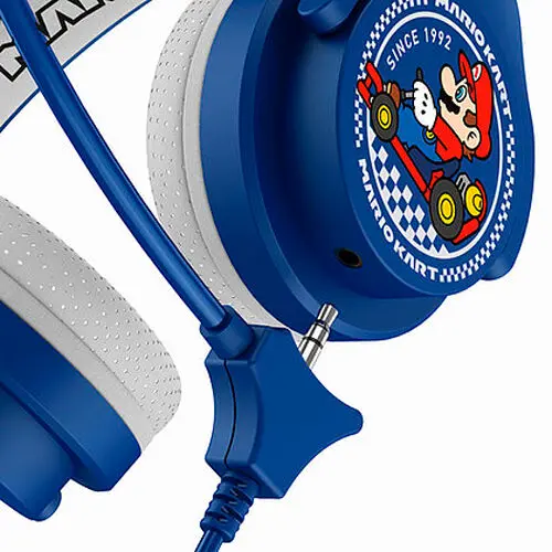 Mario Kart kids headphones product photo