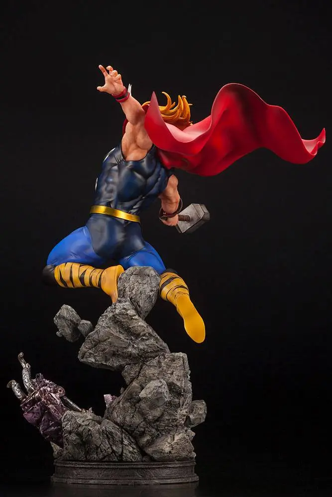 Marvel Avengers Fine Art Statue 1/6 Thor 44 cm product photo