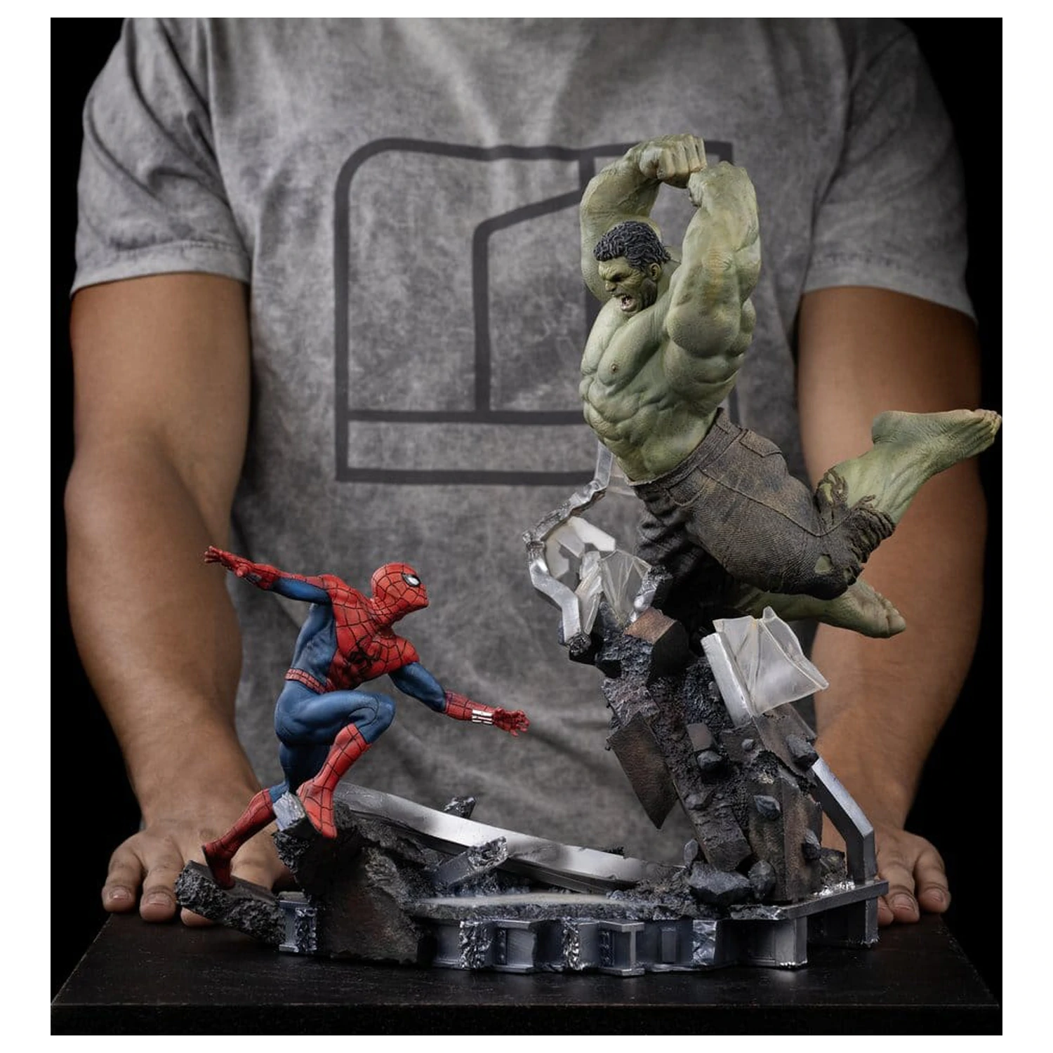 Marvel Comics Art Scale Statue 1/10 Spider-Man vs Hulk 38 cm product photo