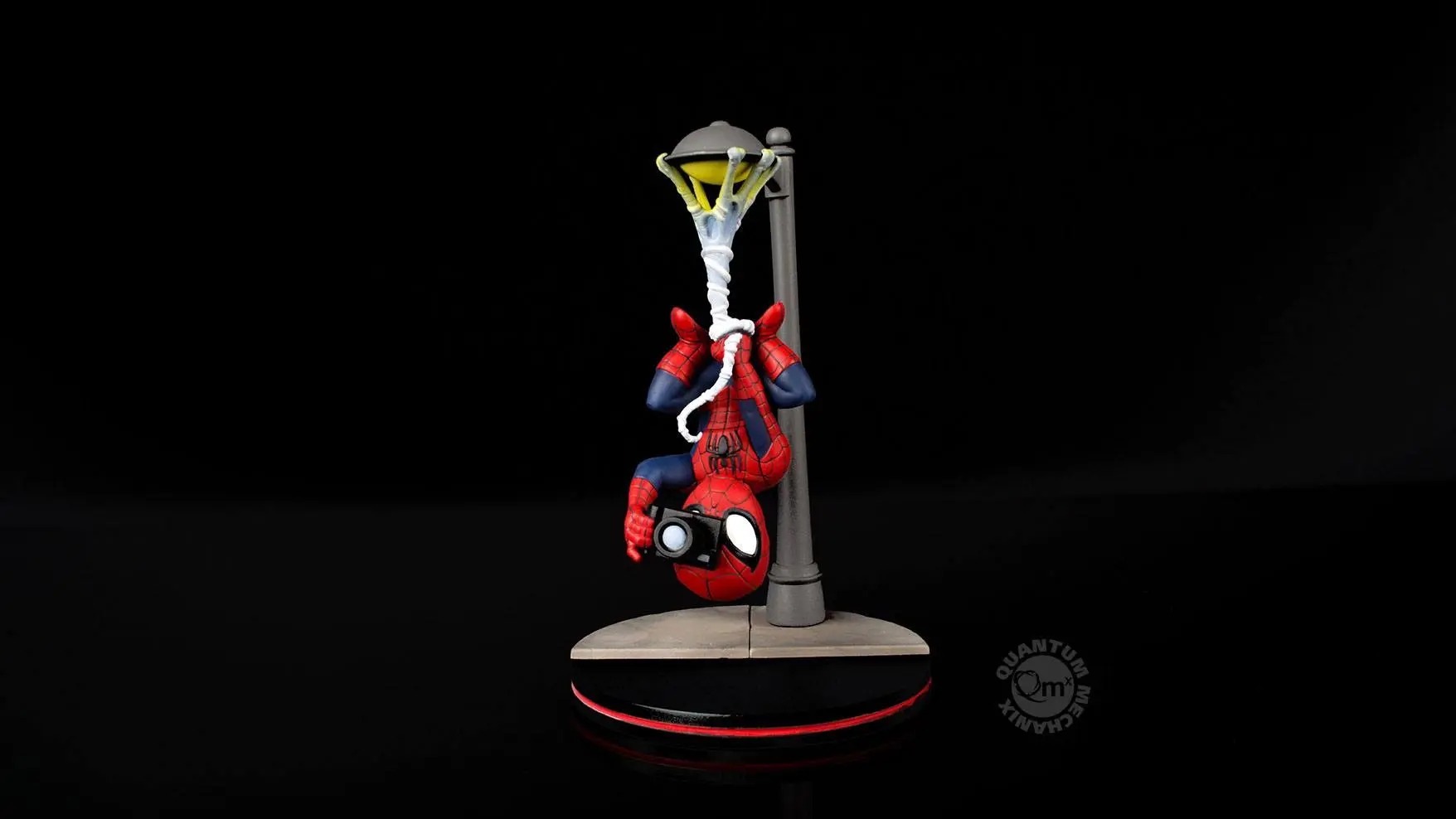 Marvel Comics Q-Fig Figure Spider-Man Spider Cam 14 cm product photo