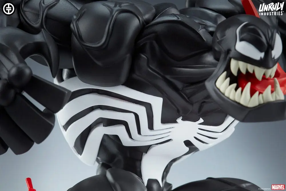 Marvel Designer Series Vinyl Statue Venom by Tracy Tubera 23 cm product photo