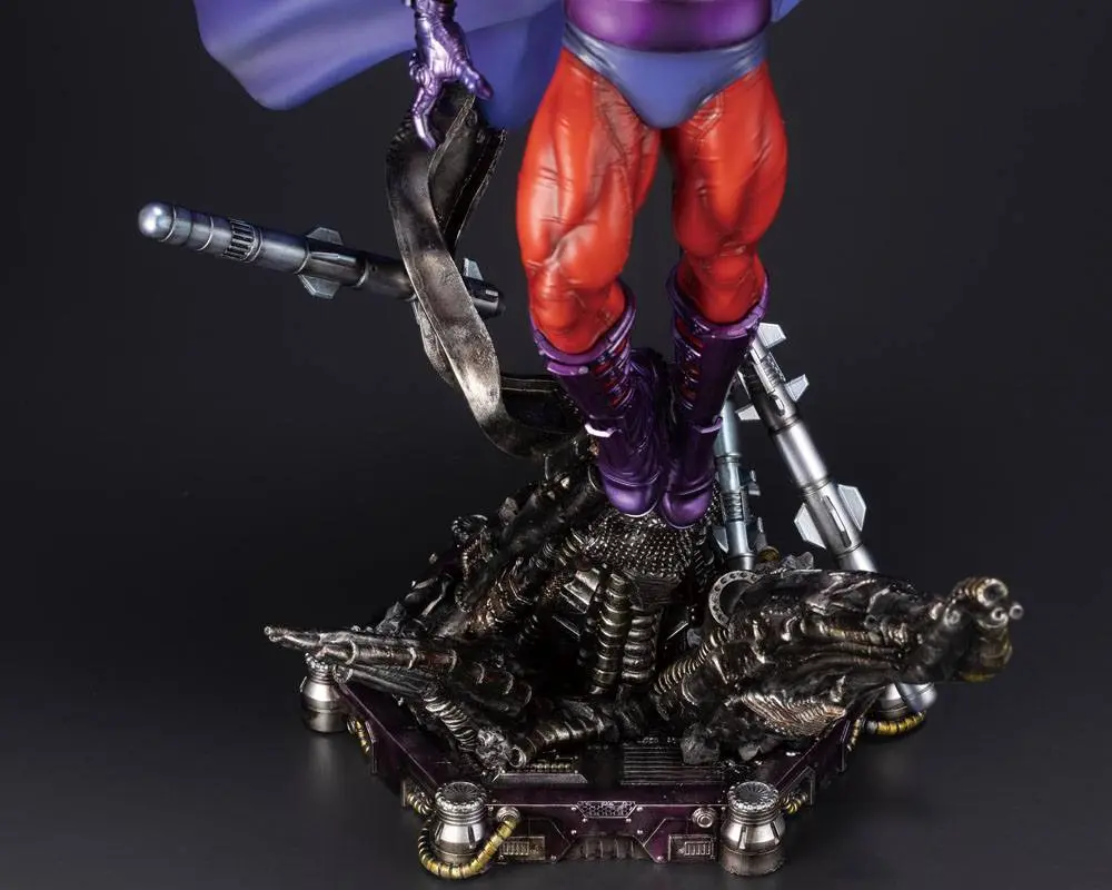 Marvel Fine Art Statue 1/6 Magneto 48 cm product photo