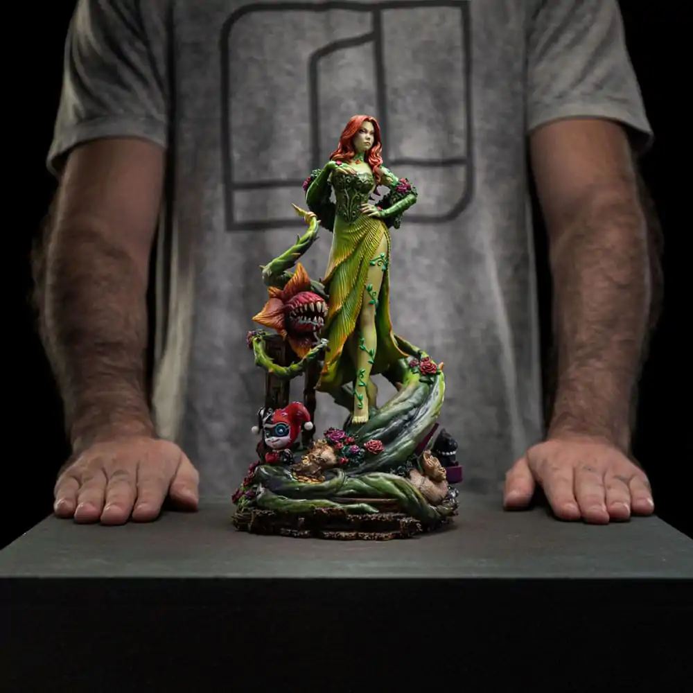 Marvel Gotham City Sirens Art Scale Deluxe Statue 1/10 Poison Ivy 26 cm product photo