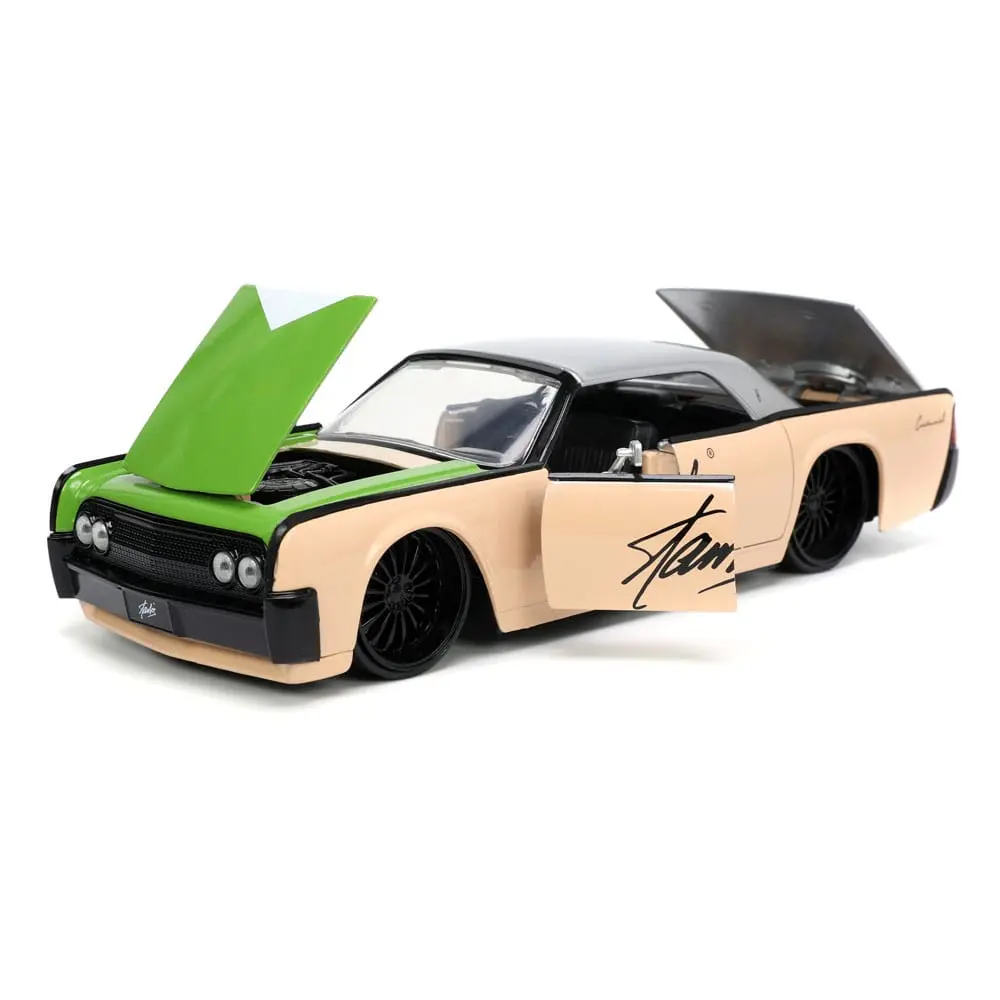 Marvel Hollywood Rides Diecast Model 1/24 1963 Lincoln Continental with Stan Lee Figur product photo