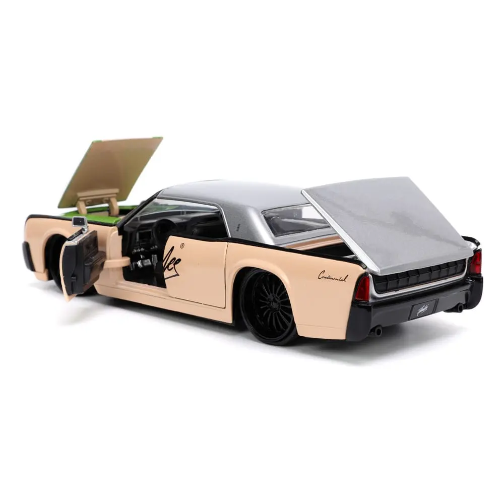Marvel Hollywood Rides Diecast Model 1/24 1963 Lincoln Continental with Stan Lee Figur product photo