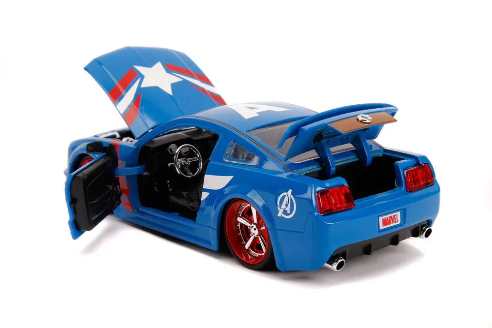 Marvel Hollywood Rides Diecast Model 1/24 2006 Ford Mustang GT with Captain America Figure product photo