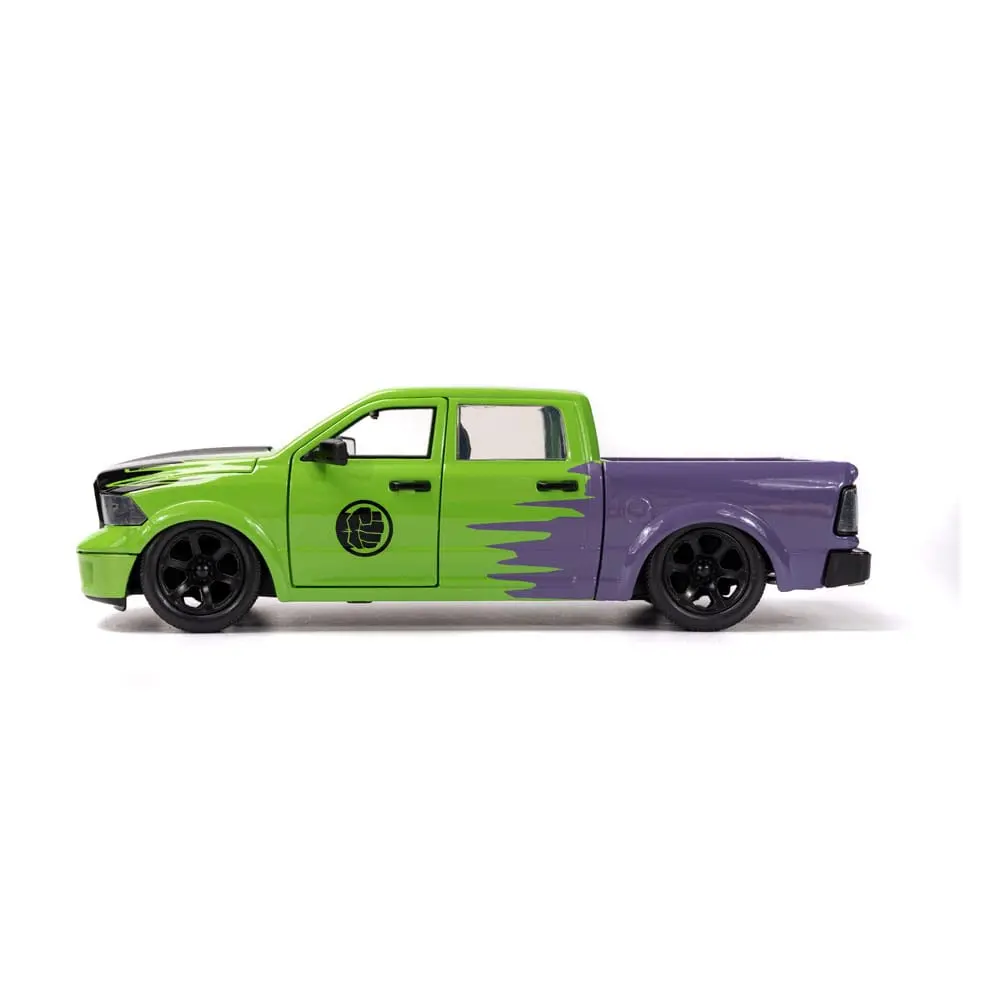 Marvel Hollywood Rides Diecast Model 1/24 2014 Ram 1500 with Hulk Figur product photo