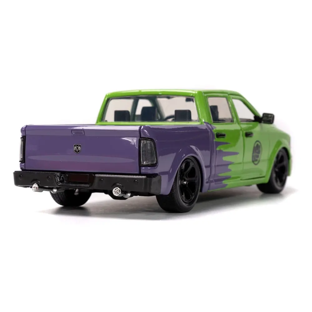 Marvel Hollywood Rides Diecast Model 1/24 2014 Ram 1500 with Hulk Figur product photo