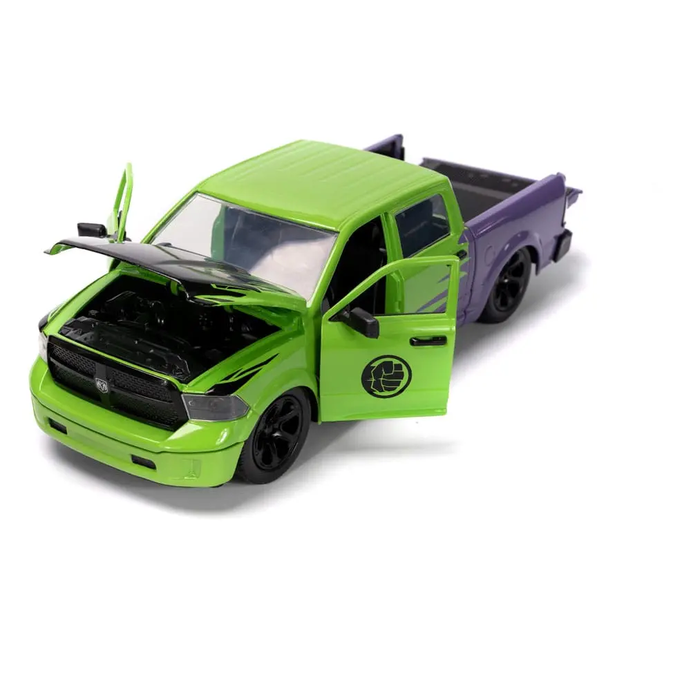Marvel Hollywood Rides Diecast Model 1/24 2014 Ram 1500 with Hulk Figur product photo