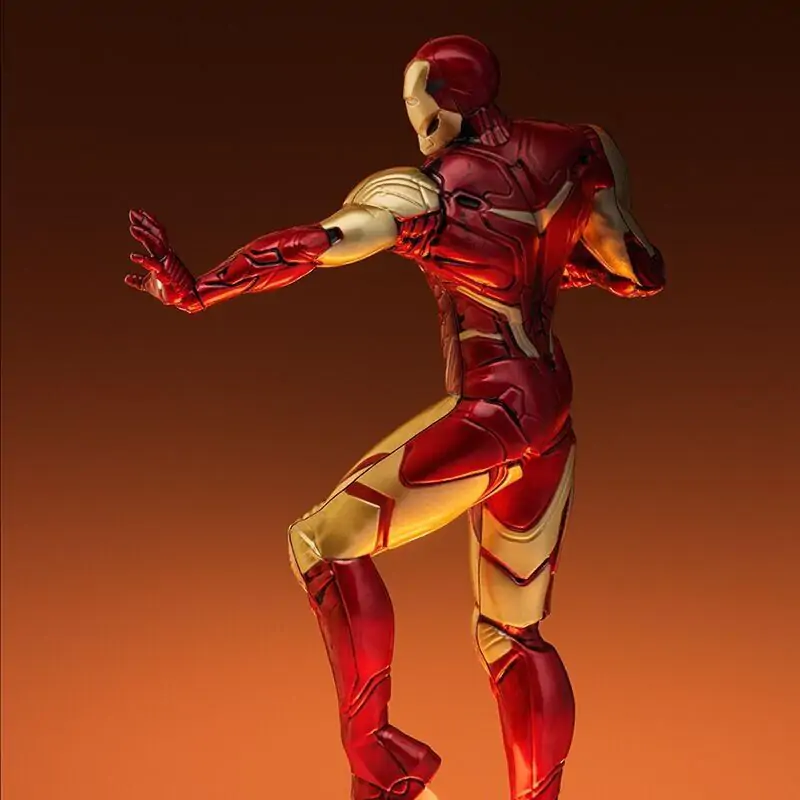 Marvel: Iron Man Diorama Light product photo