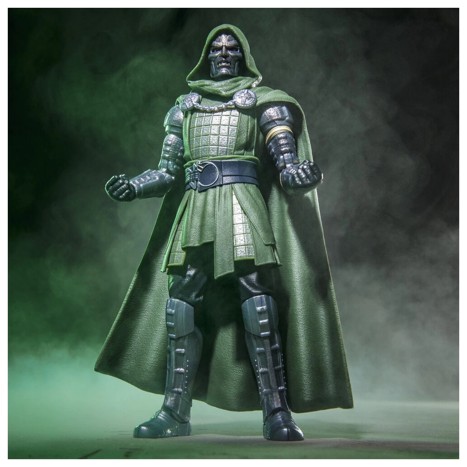 Marvel Legends Series Avengers Doomsday Doctor Doom figure 15cm product photo