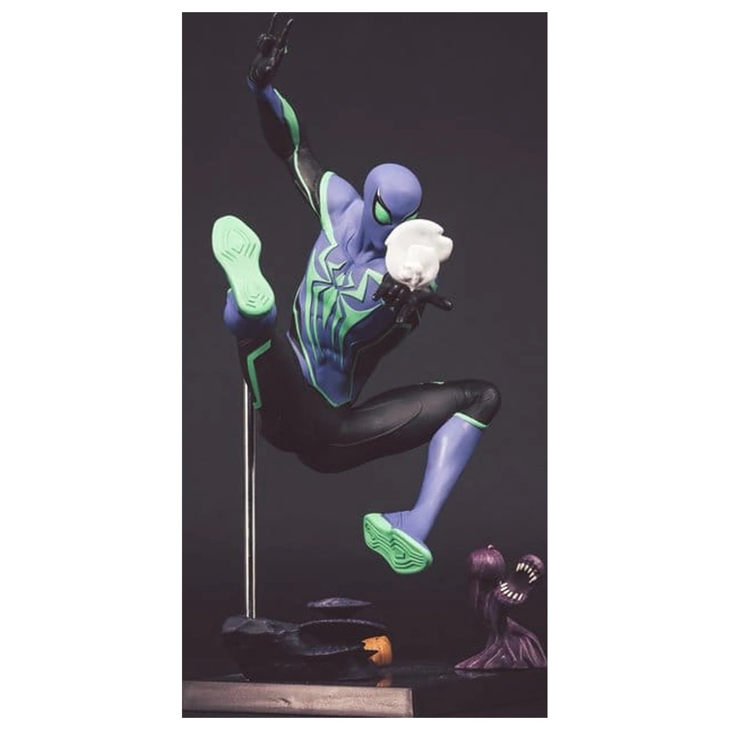 Marvel Rivals Collection Gamerverse 1/6 Action Figure Spider-Man (Platinum Edition) 26 cm product photo